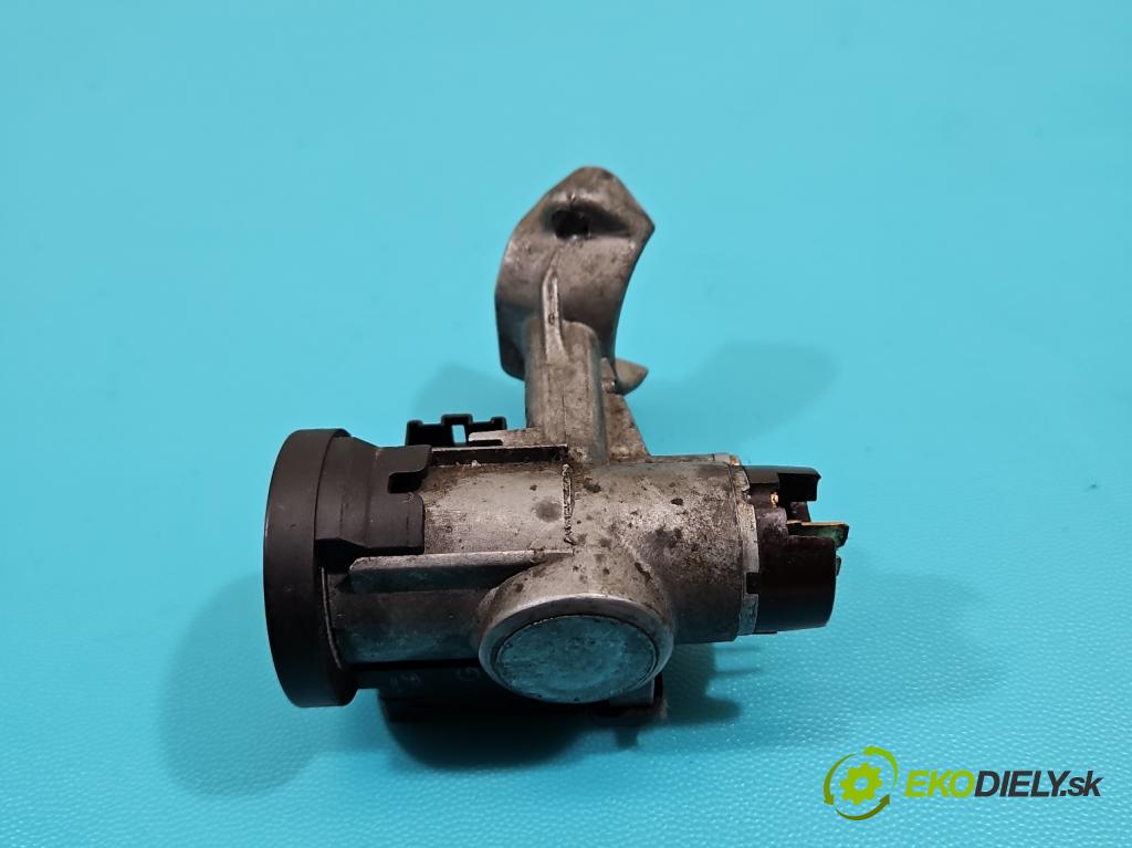 Nissan Micra K11 1992-2003 1.0 16V 60 HP manual 44 kW 998 cm3 3- riadiaca jednotka motora 0261207584