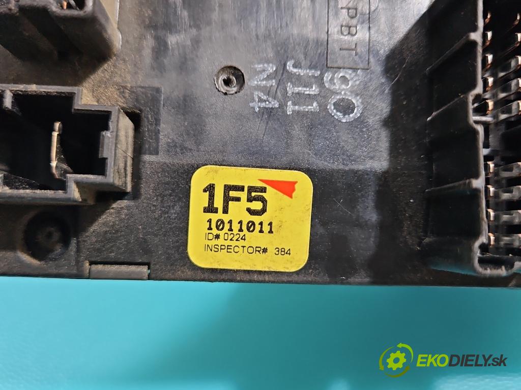 Nissan Micra K11 1992-2003 1.0 16V 60 HP manual 44 kW 998 cm3 3- riadiaca jednotka motora 0261207584