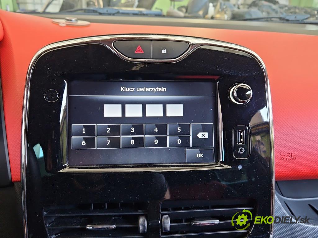 Renault Clio IV 2012-2020 0.9 Tce 90 HP manual 66 kW 898 cm3 5- Radio originál 281152928R