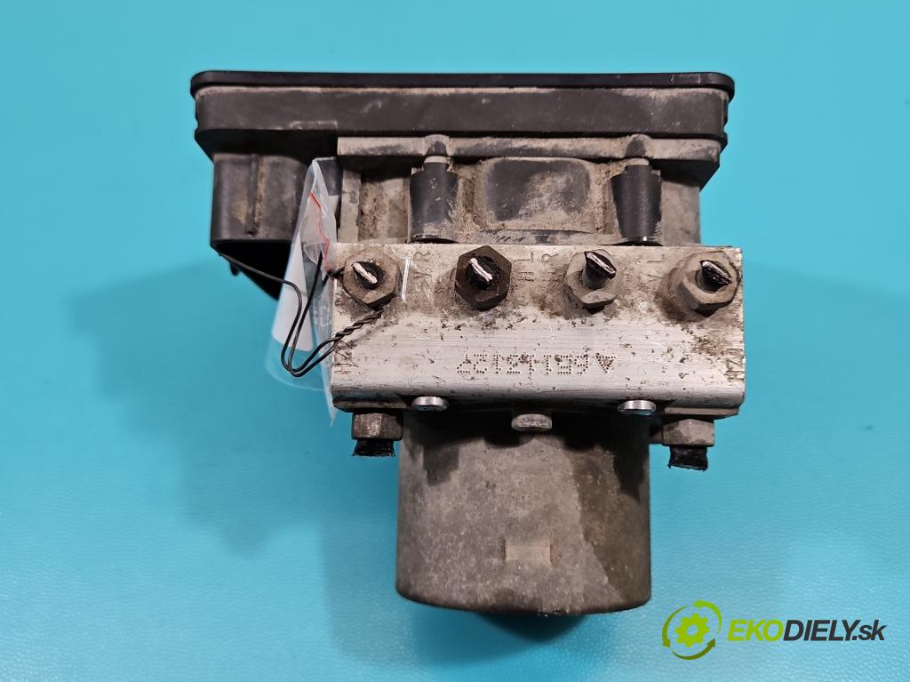 Skoda Citigo 2011-2019 1.0 MPI 75 HP manual 55 kW 999 cm3 3- čerpadlo abs 1S0614517L (Pumpa ABS)