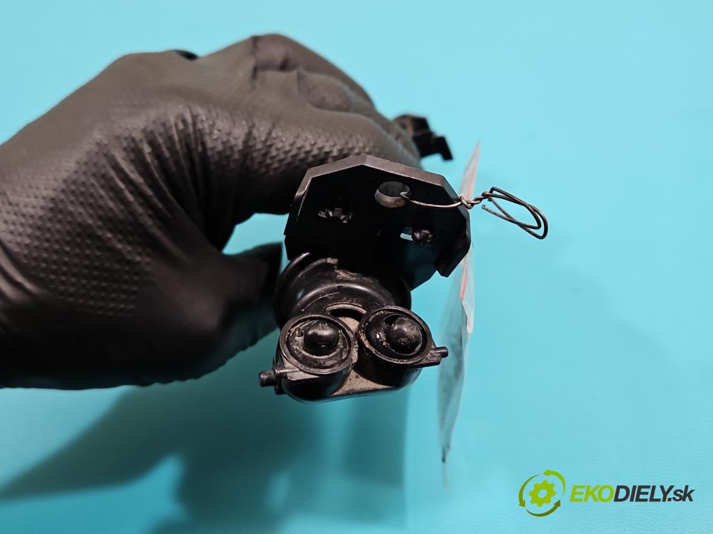 Vw Jetta V 2005-2010 1.9 tdi 105 HP manual 77 kW 1896 cm3 4- ostrekovač reflektor: ľavý 1K5955978 (Motorček ostrekovačov)