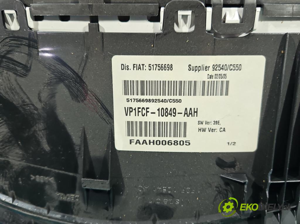 Fiat Stilo 1,8.0 16V 133 HP manual 98 kW 1747 cm3 5- prístrojovka/ budíky VP1FCF-10849-AAH (Prístrojová doska)