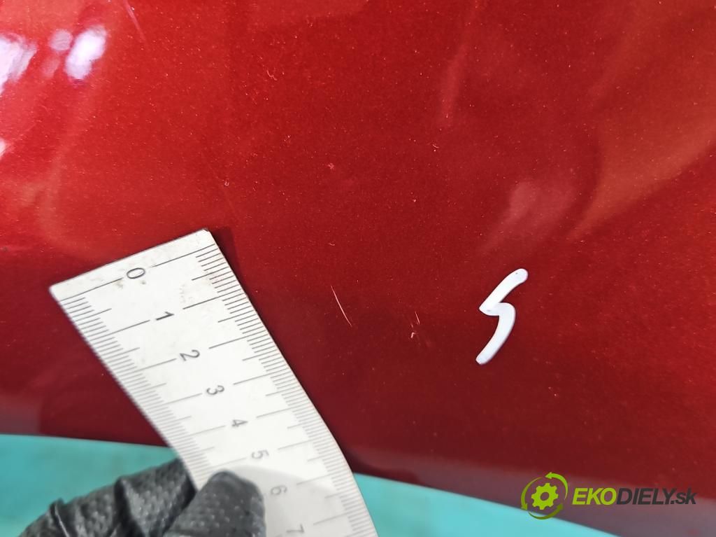 Toyota Yaris III 2011-2020 1.3 vvti 99 hp manual 73 kW 1329 cm3 5- blatnik přední levý  (Levý přední blatník)