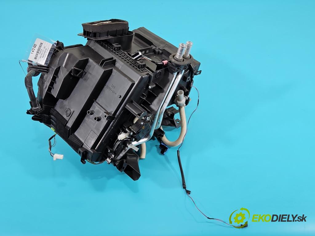 Toyota Yaris III 2011-2020 1.3 vvti 99 hp manual 73 kW 1329 cm3 5- radiátor 87050-0D300 (Radiátory topení)