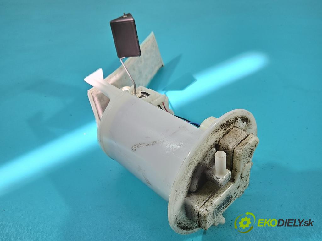 Toyota Yaris III 2011-2020 1.3 vvti 99 hp manual 73 kW 1329 cm3 5- čerpadlo paliva 77704-0D070