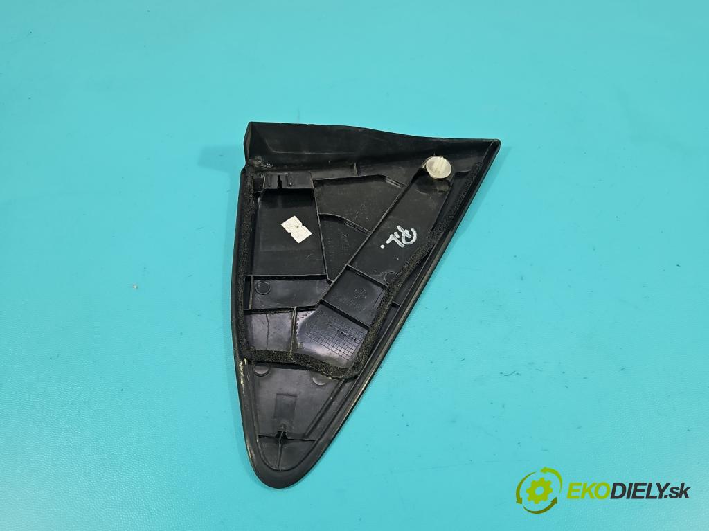 Toyota Yaris III 2011-2020 1.3 vvti 99 hp manual 73 kW 1329 cm3 5- lišta blatník: přední levé 60118-0D110