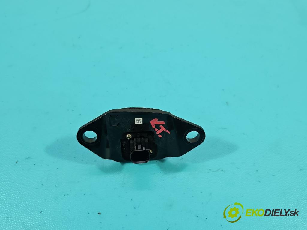 Toyota Yaris III 2011-2020 1.3 vvti 99 hp manual 73 kW 1329 cm3 5- Kamera cúvaní 86790-0D010