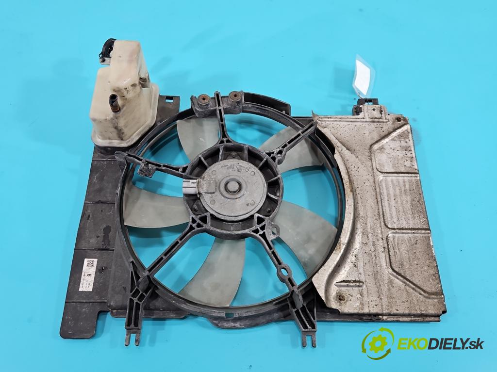 Toyota Yaris III 2011-2020 1.3 vvti 99 HP manual 73 kW 1329 cm3 5- Ventilátor chladiča MF422750-6442