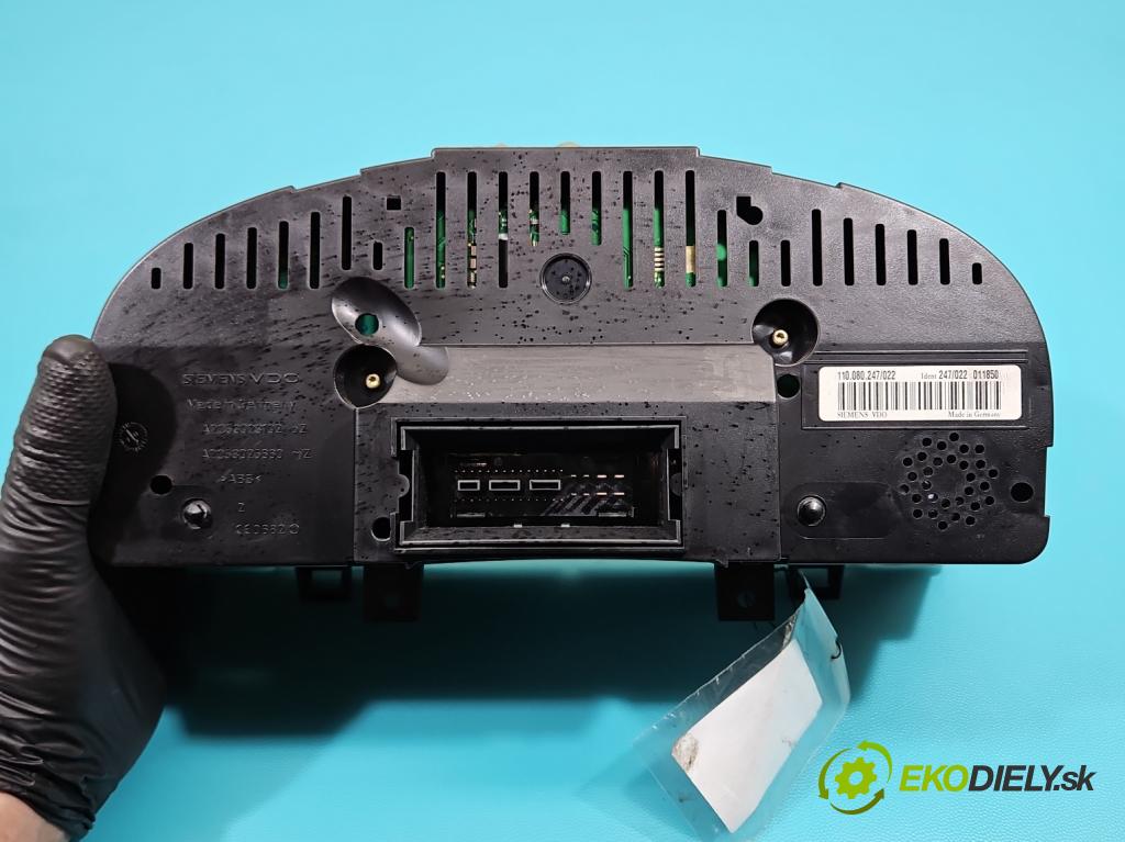 Vw Golf V 2003-2009 1.4 FSI 90 HP manual 66 kW 1390 cm3 5- prístrojovka/ budíky 1K0920860P (Prístrojová doska)