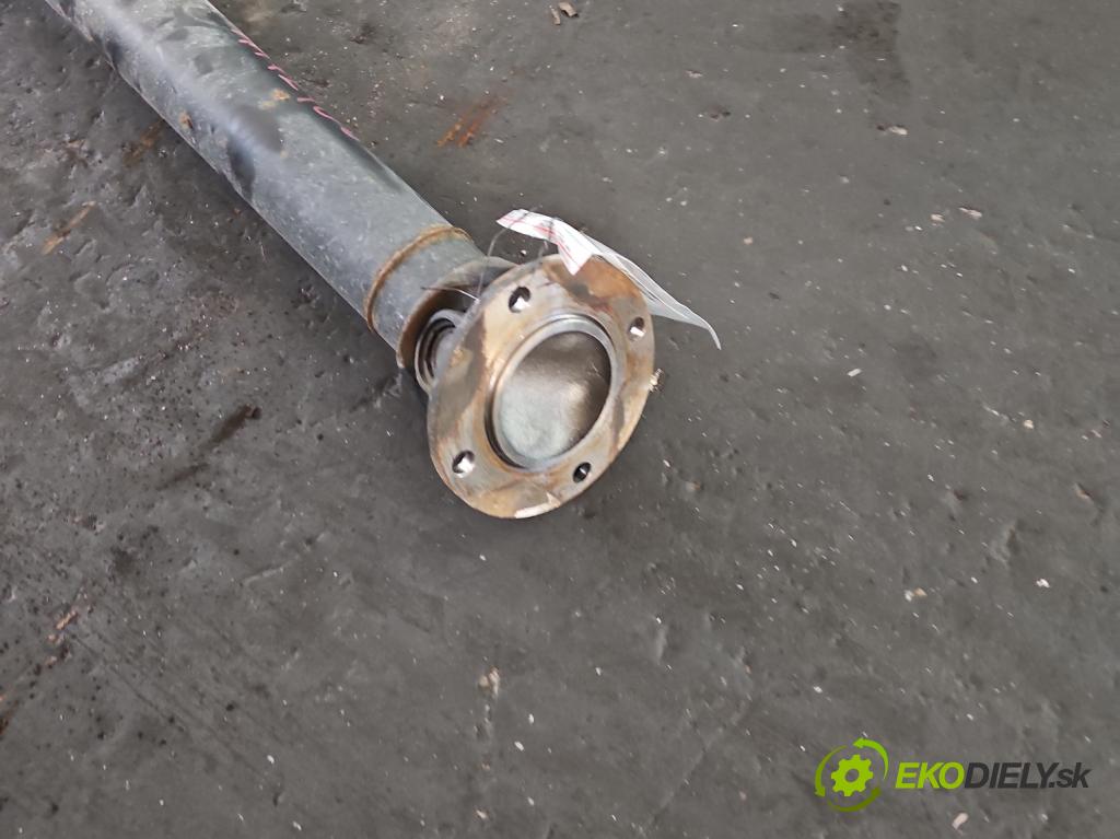 Nissan Qashqai I J10 2006-2013 2.0 dci 150 HP manual 110 kW 1995 cm3 5- Hřídel: zadné  (Kardaňový hriadeľ)