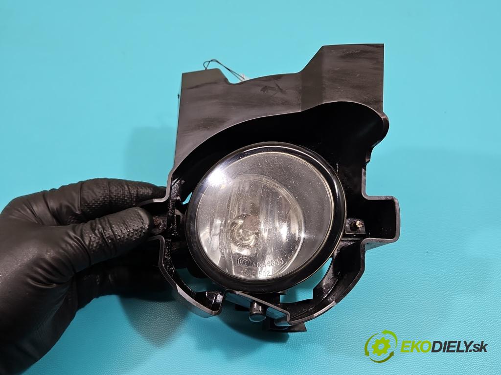 Nissan Qashqai I J10 2006-2013 2.0 dci 150 hp manual 110 kW 1995 cm3 5- Halogen pravý 26150-8992A (Ostatné)