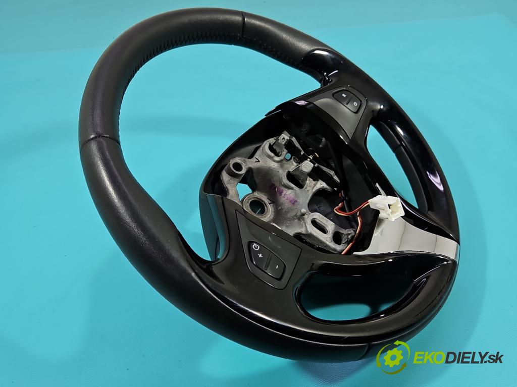 Renault Clio IV 2012-2020 0.9 Tce 90 HP manual 66 kW 898 cm3 5- volant 985105453R (Volant)