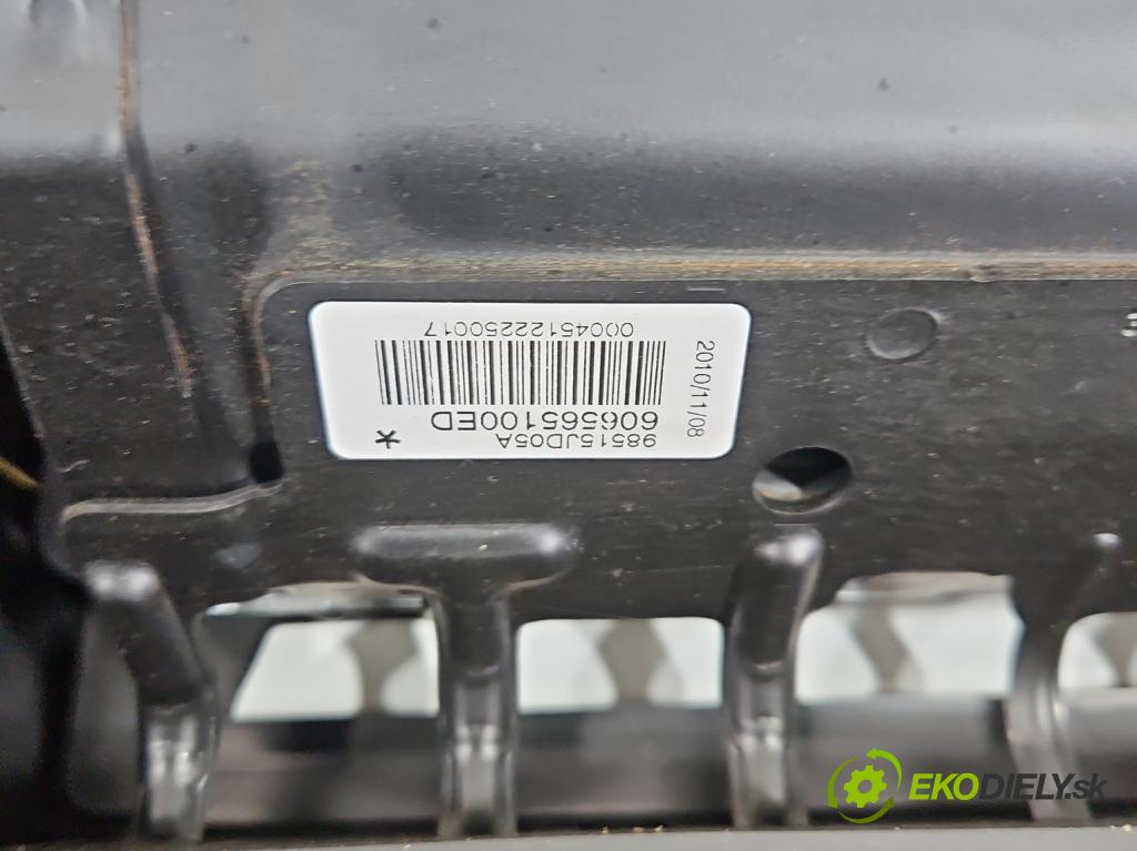 Nissan Qashqai I J10 2006-2013 2.0 dci 150 hp manual 110 kW 1995 cm3 5- kokpit,přistrojova deska