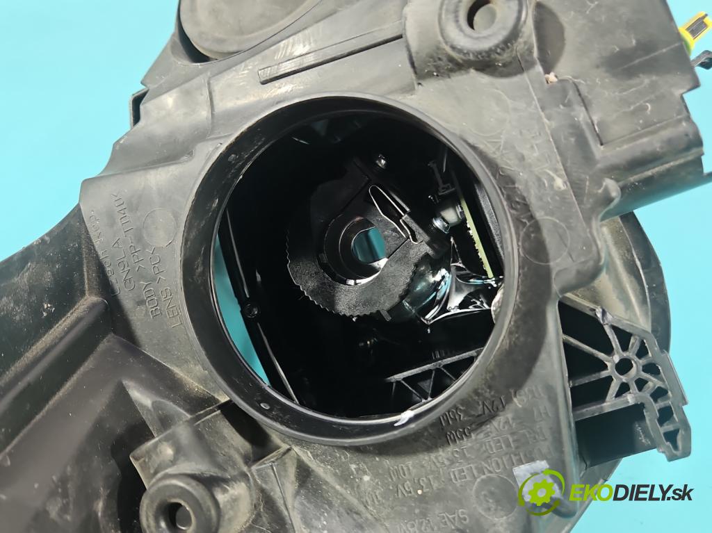 Ford Focus Mk3 2010-2018 1.5 tdci 120 HP manual 88 kW 1499 cm3 5- Reflektor: ľavý F1EB-13D155-AD (Kľučka dverí ostatné)