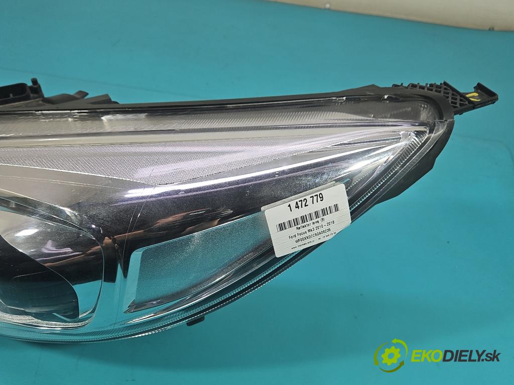 Ford Focus Mk3 2010-2018 1.5 tdci 120 HP manual 88 kW 1499 cm3 5- Reflektor: ľavý F1EB-13D155-AD (Kľučka dverí ostatné)