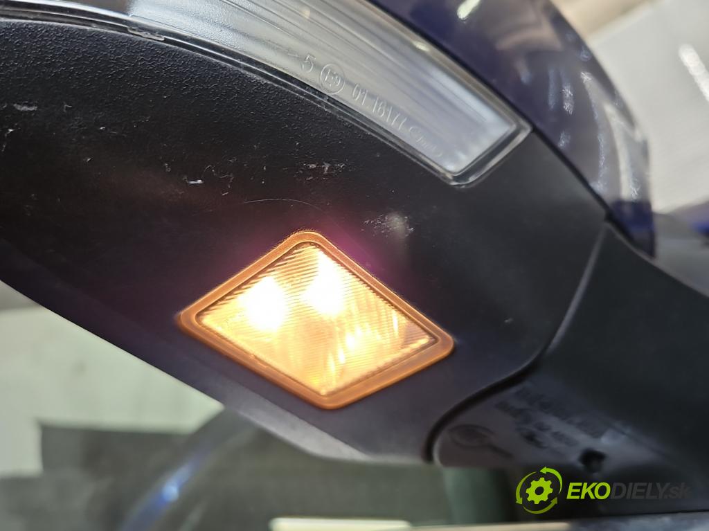 Ford Focus Mk3 2010-2018 1.5 tdci 120 hp manual 88 kW 1499 cm3 5- zpětné zrcátko pravé  (Klika dveří ostatní)