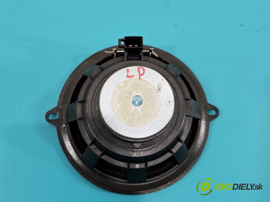 Renault Clio IV 2012-2020 0.9 Tce 90 hp manual 66 kW 898 cm3 5- reproduktory komplet