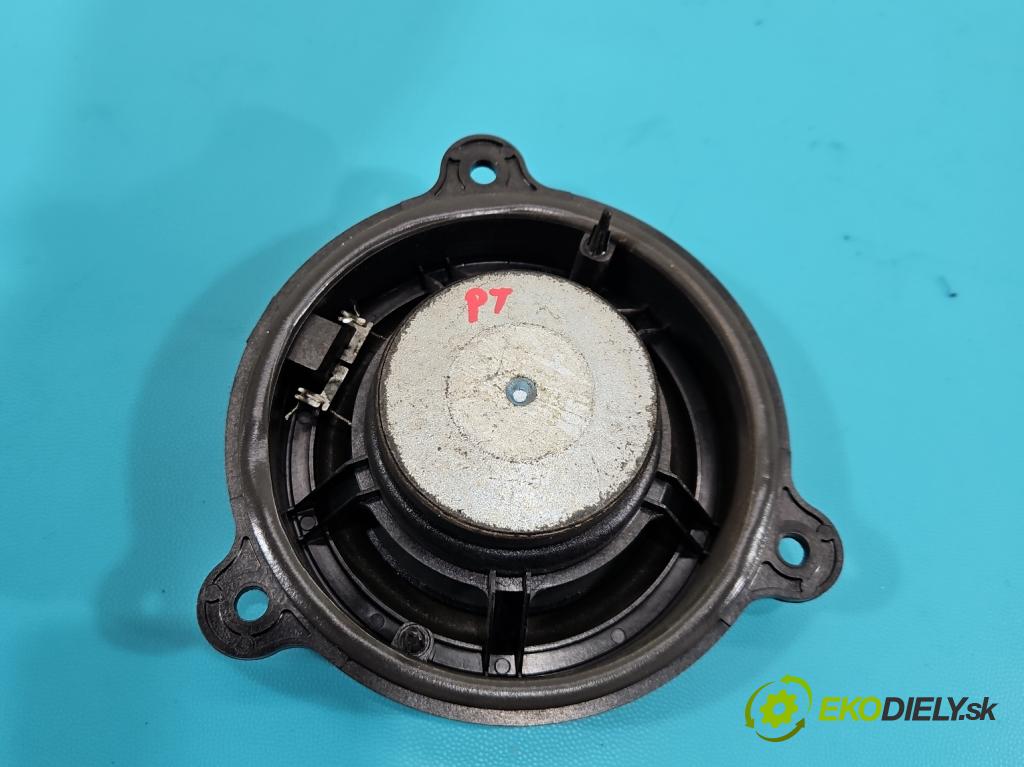 Renault Clio IV 2012-2020 0.9 Tce 90 hp manual 66 kW 898 cm3 5- reproduktory komplet