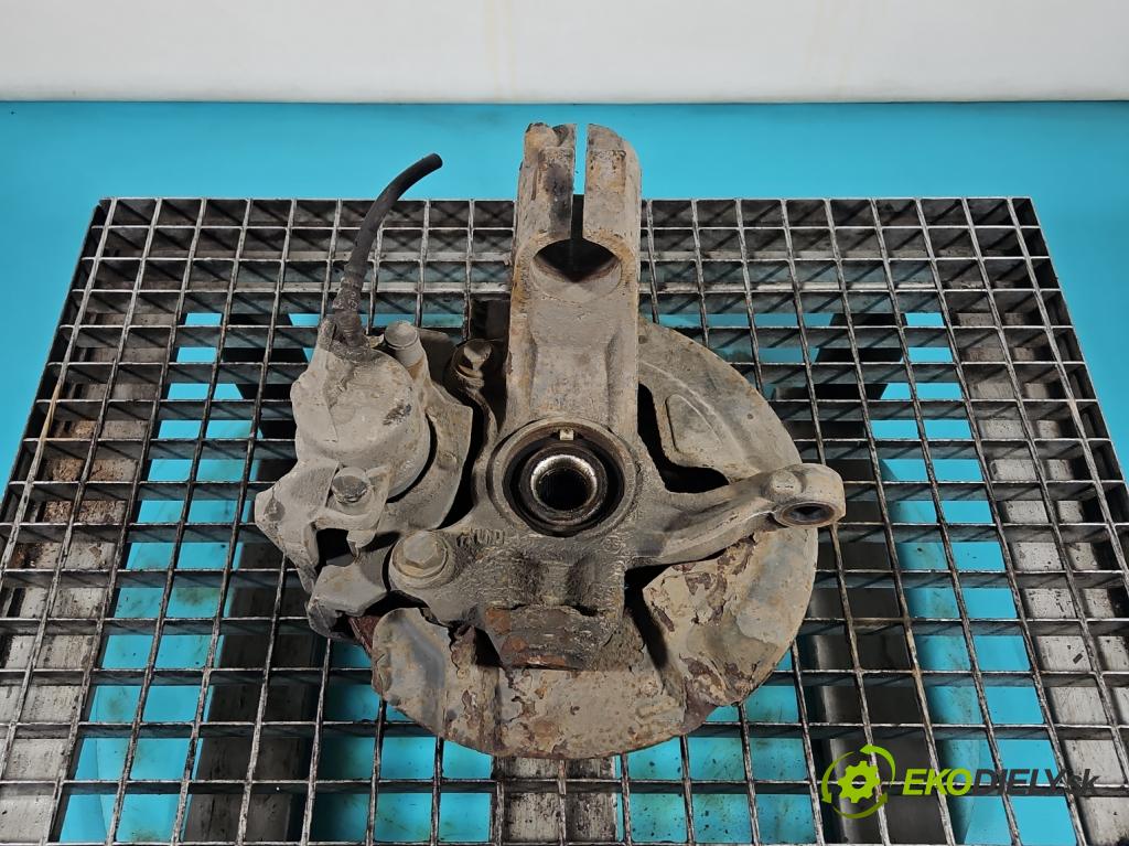 Volvo V60 I 2010-2018 2.0 D4 181KM manual 133 kW 1969 cm3 5- náboj pravé (Náboj kolesa)