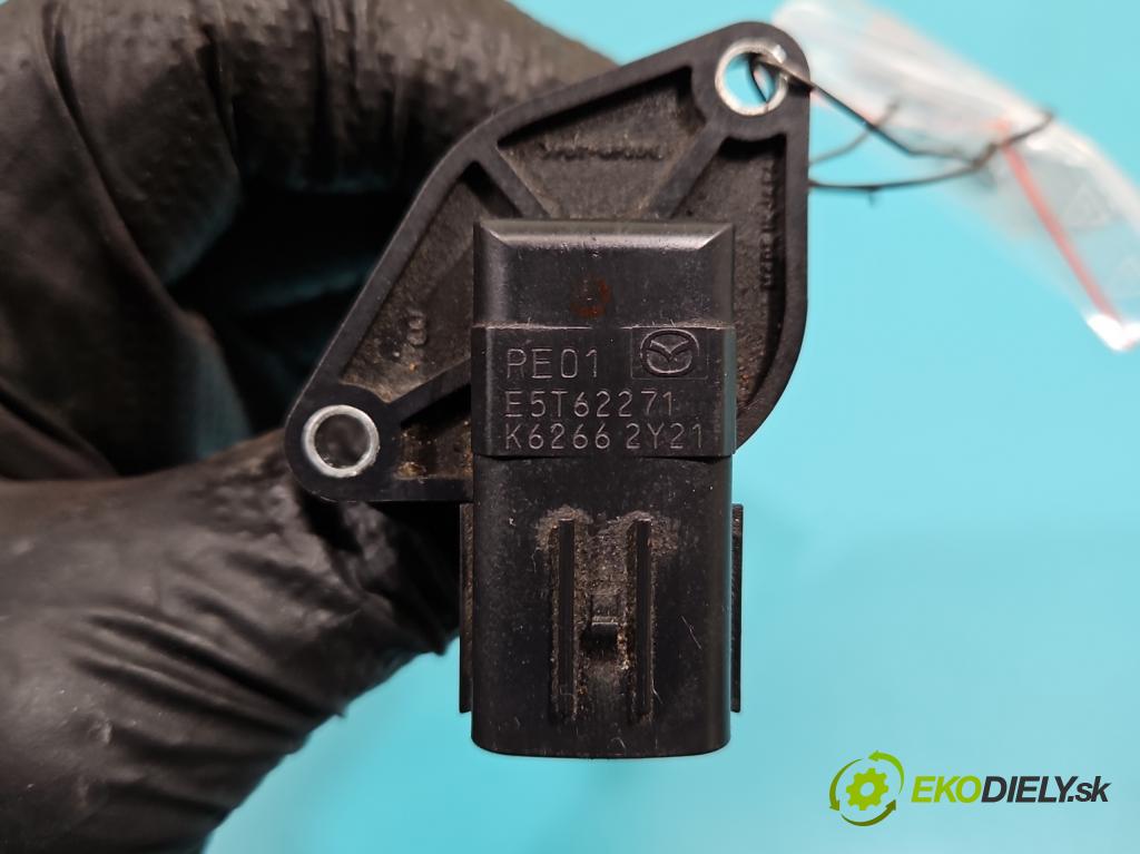 Mazda 6 III GJ 2012-2024 2.2d 150 HP manual 110 kW 2190 cm3 4- průtokoměr: E5T62271 (Váha vzduchu)