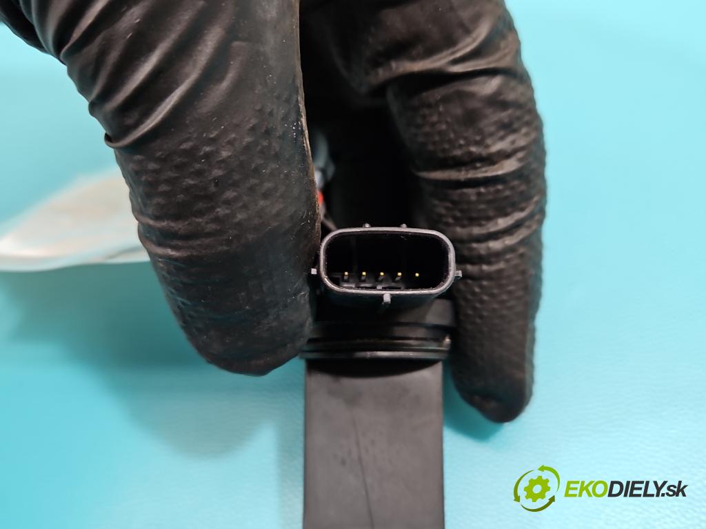 Mazda 6 III GJ 2012-2024 2.2d 150 HP manual 110 kW 2190 cm3 4- průtokoměr: E5T62271 (Váha vzduchu)