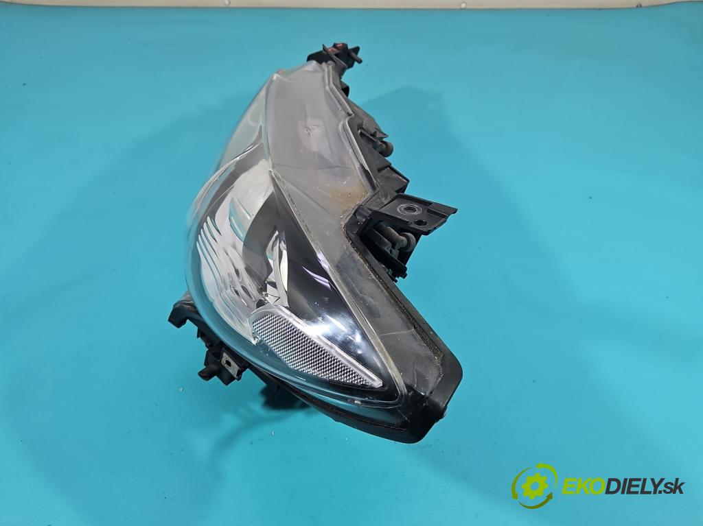 Mazda 6 III GJ 2012-2024 2.2d 150 HP manual 110 kW 2190 cm3 4- Reflektor: ľavý  (Kľučka dverí ostatné)