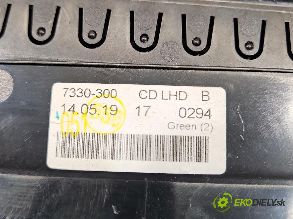 Volvo V60 I 2010-2018 2.0 D4 181KM manual 133 kW 1969 cm3 5- Mřížka: kúrenia stredová 30791699 (Mriežka kúrenia (fukár))