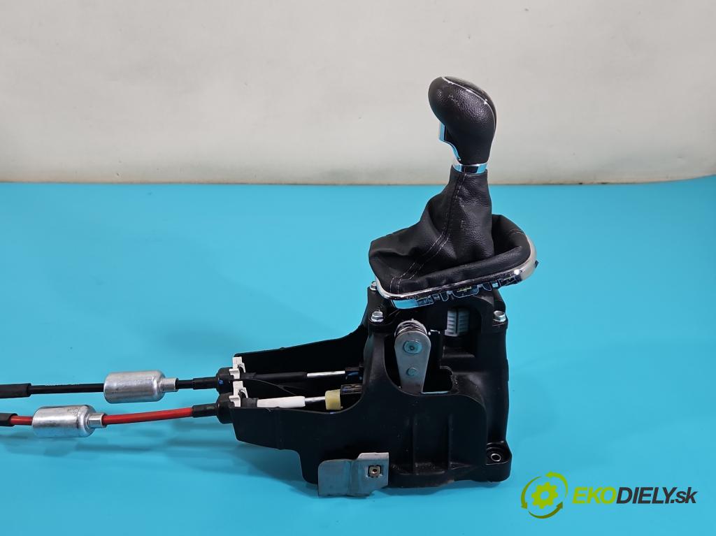 Chevrolet Cruze 1.6 16V 124hp manual 91 kW 1598 cm3 4- Páka: Změny: stupeň,rýchlosť 96829759 (Rýchlostná páka (kulisa))