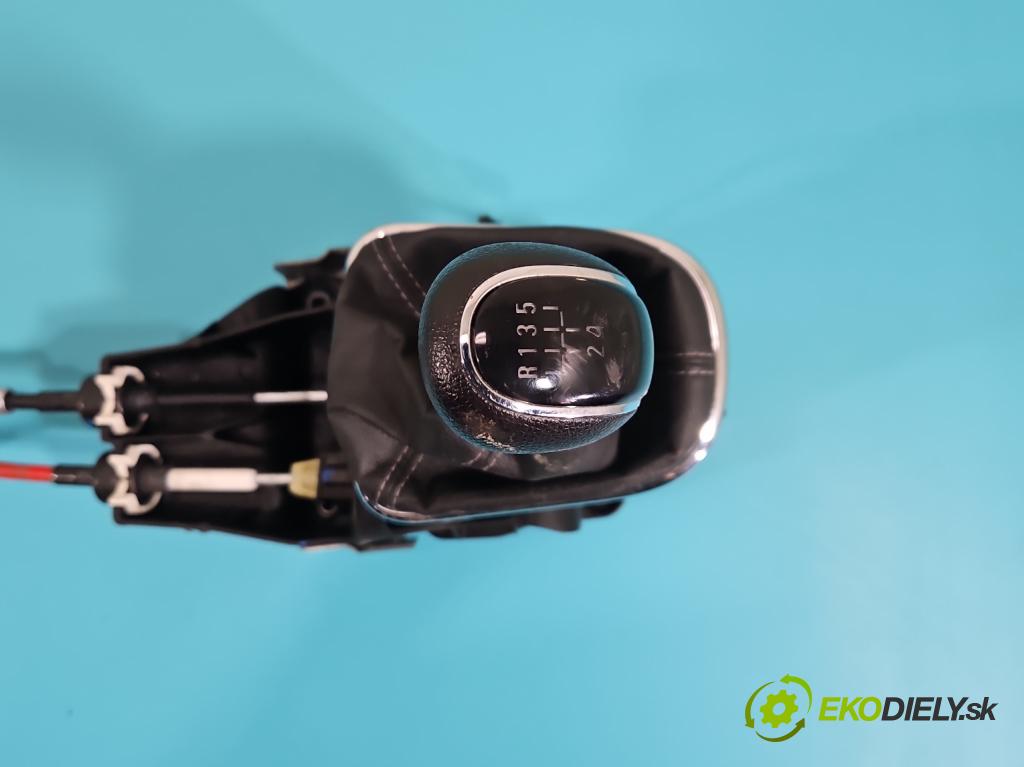 Chevrolet Cruze 1.6 16V 124hp manual 91 kW 1598 cm3 4- Páka: Změny: stupeň,rýchlosť 96829759 (Rýchlostná páka (kulisa))