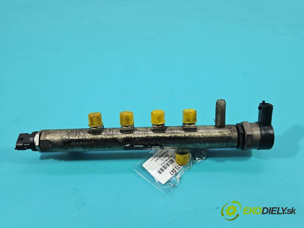 Saab 9-5 1.9 TiD 150 HP manual 110 kW 1910 cm3 5- lišta vstrekovacia 0445214117 (Vstrekovacia lišta)