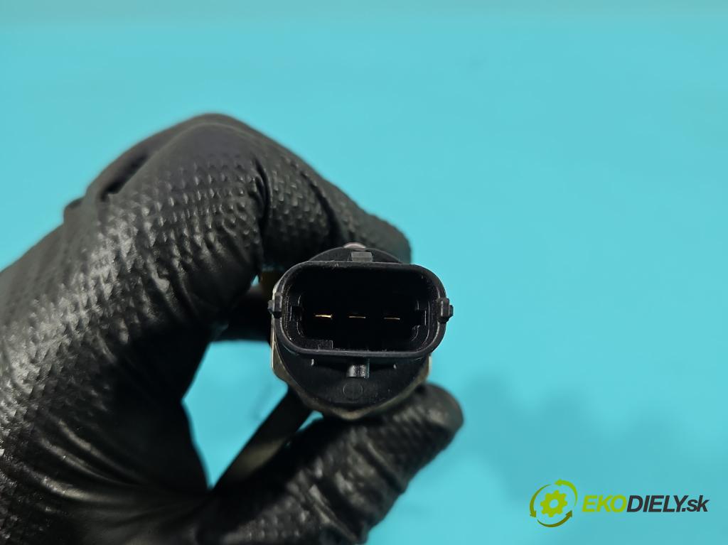 Saab 9-5 1.9 TiD 150 HP manual 110 kW 1910 cm3 5- lišta vstrekovacia 0445214117 (Vstrekovacia lišta)