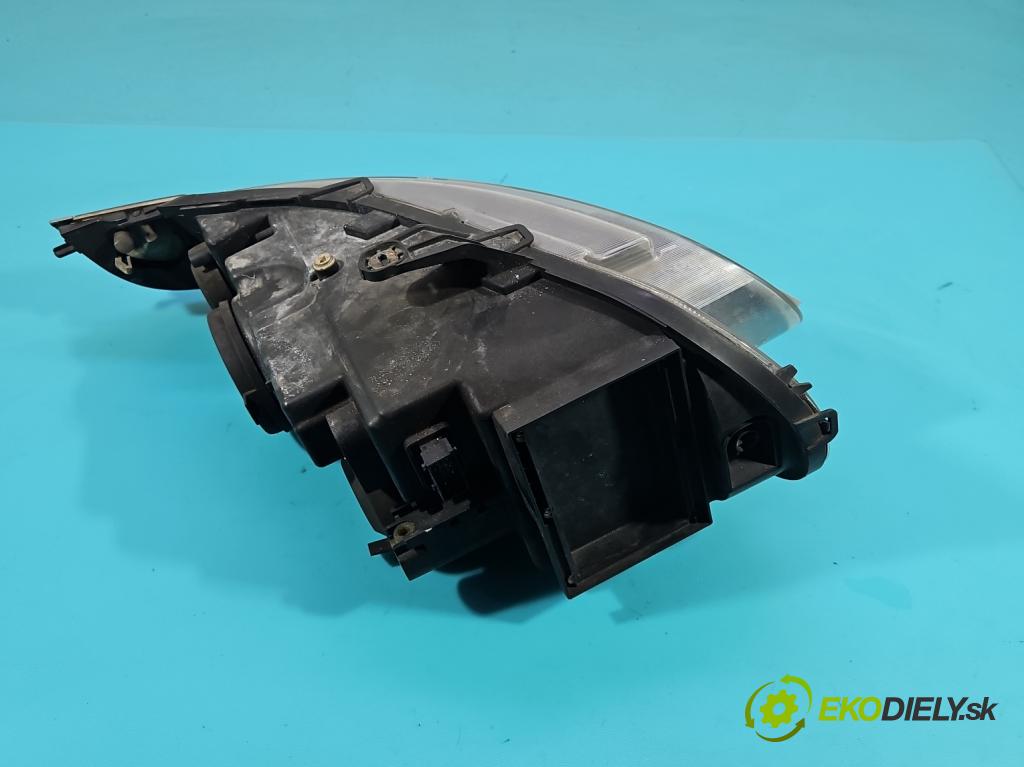 Saab 9-5 1.9 TiD 150 HP manual 110 kW 1910 cm3 5- Reflektor: ľavý  (Kľučka dverí ostatné)