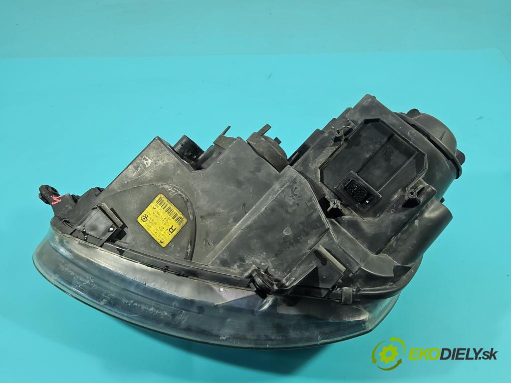 Vw Jetta V 2005-2010 1.9 tdi 105 HP manual 77 kW 1896 cm3 4- Reflektor: pravý 1K6941032 (Svetlo predné pravé)