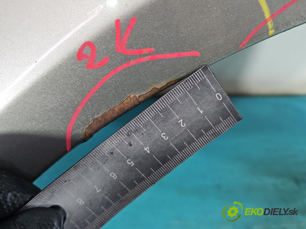 Vw Golf V 2003-2009 1.4 FSI 90 hp manual 66 kW 1390 cm3 5- blatnik přední levý  (Levý přední blatník)