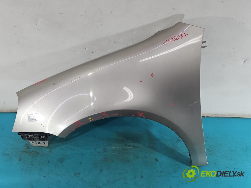 Vw Golf V 2003-2009 1.4 FSI 90 hp manual 66 kW 1390 cm3 5- blatnik přední levý  (Levý přední blatník)