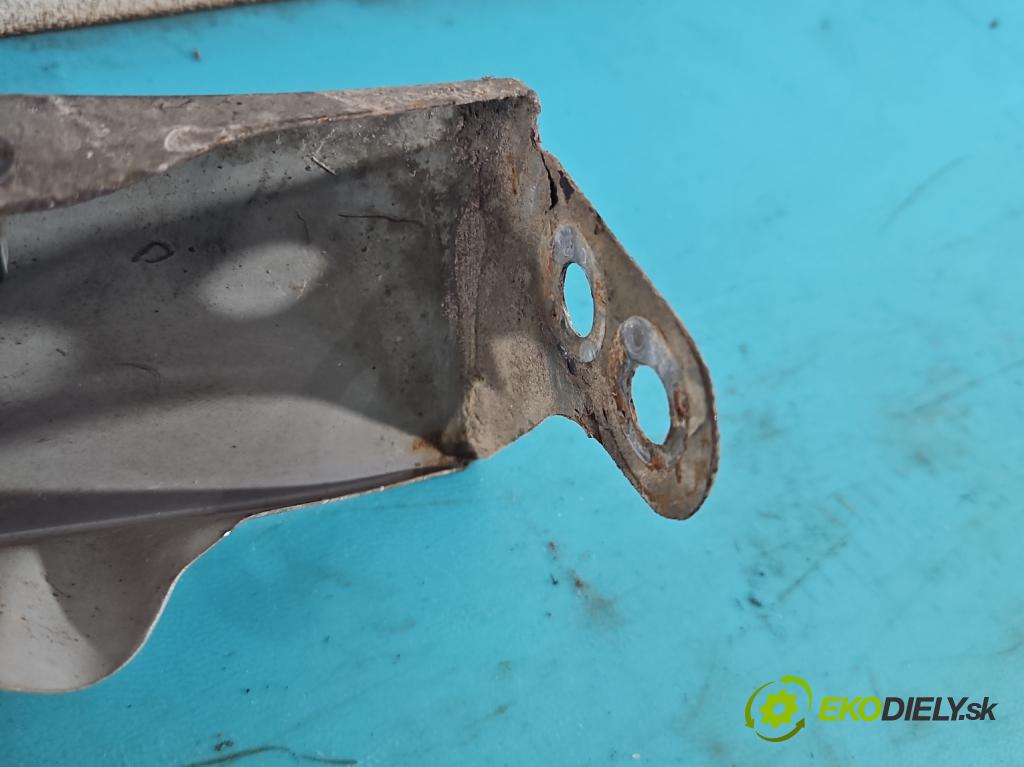 Vw Golf V 2003-2009 1.4 FSI 90 hp manual 66 kW 1390 cm3 5- blatnik přední levý  (Levý přední blatník)