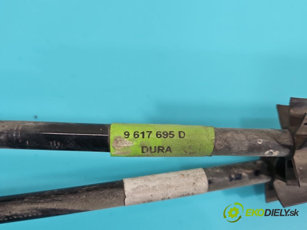 Renault Clio IV 2012-2020 0.9 Tce 90 HP manual 66 kW 898 cm3 5- Páka: Změny: stupeň,rýchlosť 9617695D (Rýchlostná páka (kulisa))