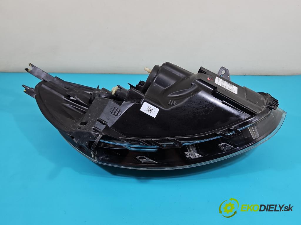 Renault Clio IV 2012-2020 0.9 Tce 90 HP manual 66 kW 898 cm3 5- Reflektor: ľavý 260603442R (Kľučka dverí ostatné)