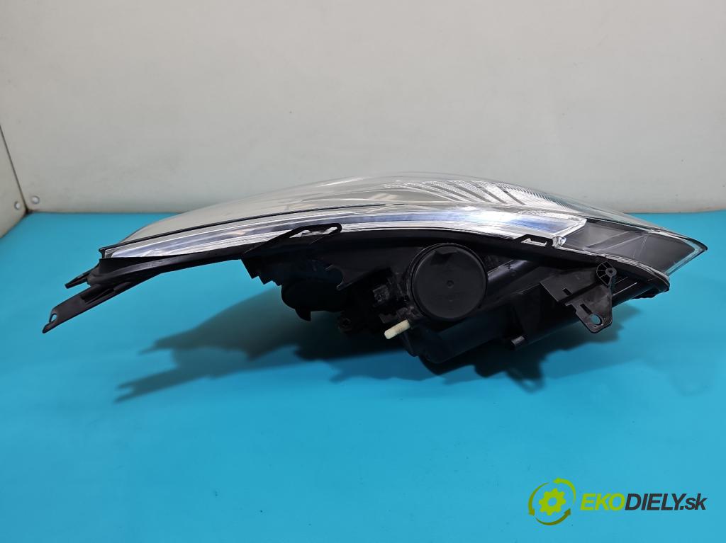 Renault Clio IV 2012-2020 0.9 Tce 90 HP manual 66 kW 898 cm3 5- Reflektor: ľavý 260603442R (Kľučka dverí ostatné)