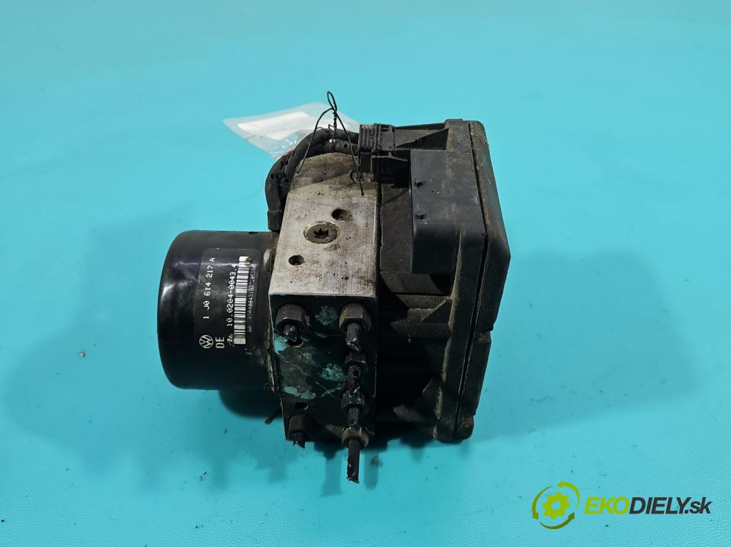 Audi A3 8L 1996-2003 1.8 20V 125 HP manual 92 kW 1781 cm3 3- čerpadlo abs 1J0614217A (Pumpa ABS)