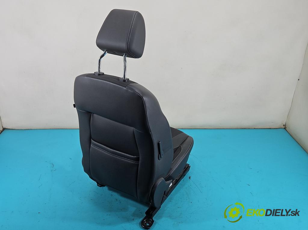 Ford Focus Mk3 2010-2018 1.5 tdci 120 HP manual 88 kW 1499 cm3 5- sedačke: komplet