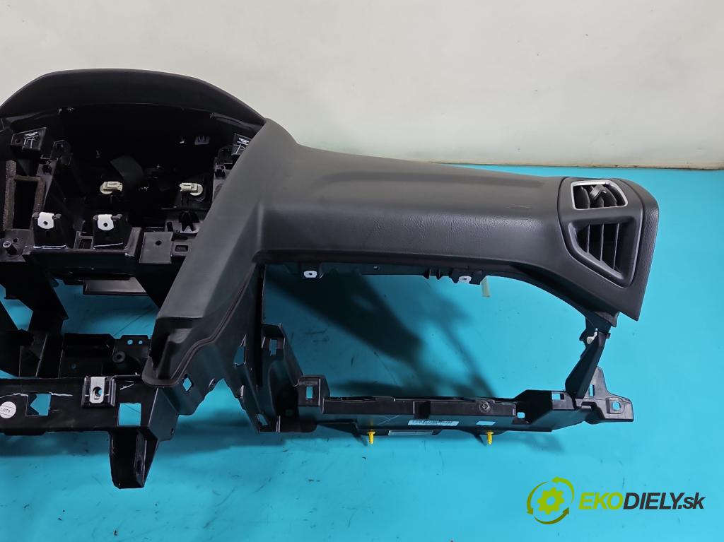 Ford Focus Mk3 2010-2018 1.5 tdci 120 hp manual 88 kW 1499 cm3 5- kokpit,přistrojova deska
