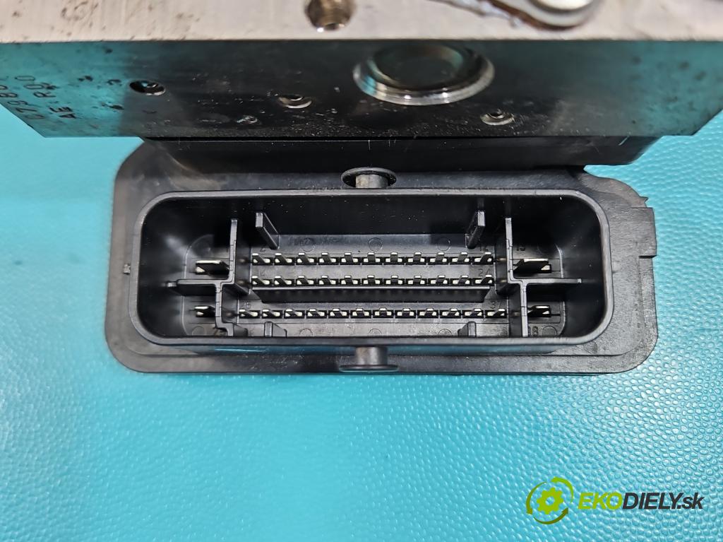 Renault Clio IV 2012-2020 0.9 Tce 90 HP manual 66 kW 898 cm3 5- čerpadlo abs 476608644R-A (Pumpa ABS)