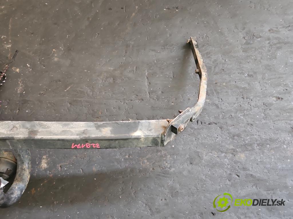 Ford Focus Mk2 2004-2011 2.0 16V 145 hp manual 107 kW 1999 cm3 5- oko tažné  (Tažné zařízení)