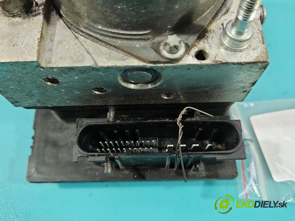 Nissan Qashqai I J10 2006-2013 2.0 dci 150 HP manual 110 kW 1995 cm3 5- čerpadlo abs 0265951743 (Pumpa ABS)