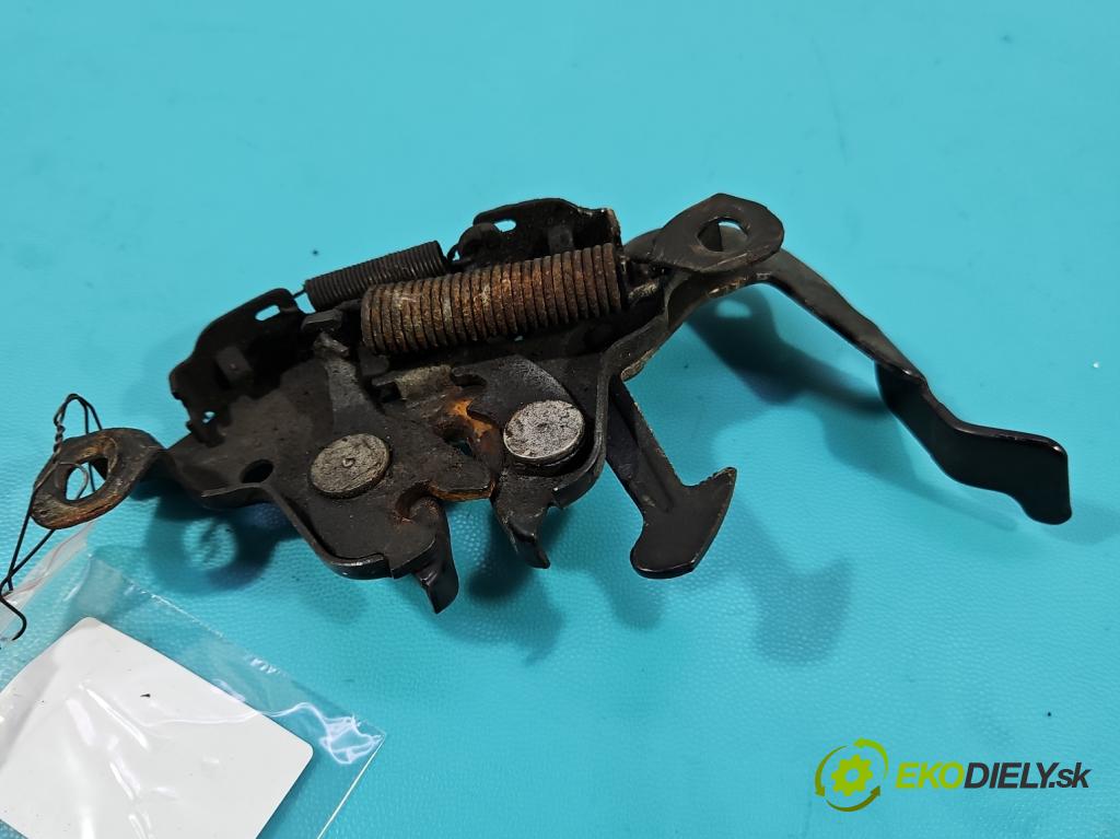Nissan Qashqai I J10 2006-2013 2.0 dci 150 hp manual 110 kW 1995 cm3 5- zámek kapoty