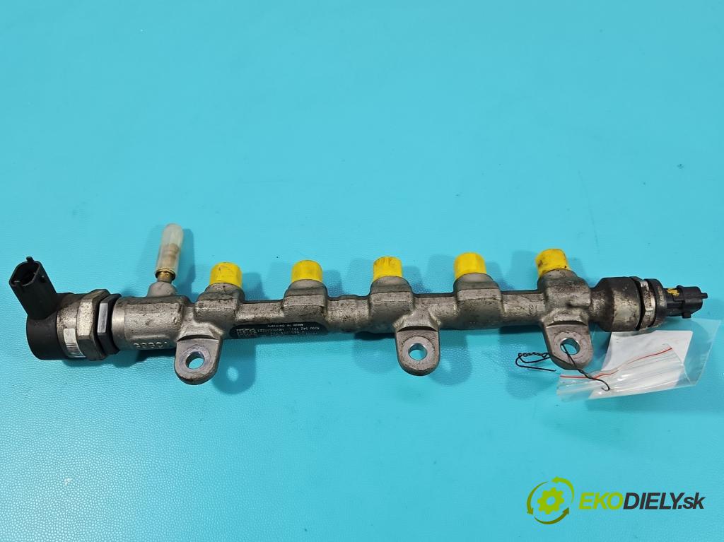 Nissan Qashqai I J10 2006-2013 2.0 dci 150 HP manual 110 kW 1995 cm3 5- lišta vstrekovacia 0445214173 (Vstrekovacia lišta)