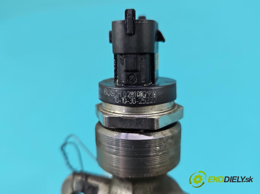 Nissan Qashqai I J10 2006-2013 2.0 dci 150 HP manual 110 kW 1995 cm3 5- lišta vstrekovacia 0445214173 (Vstrekovacia lišta)