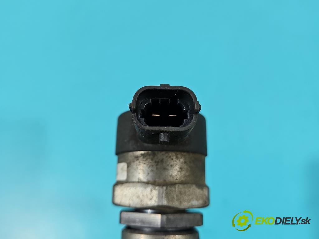 Nissan Qashqai I J10 2006-2013 2.0 dci 150 HP manual 110 kW 1995 cm3 5- lišta vstrekovacia 0445214173 (Vstrekovacia lišta)