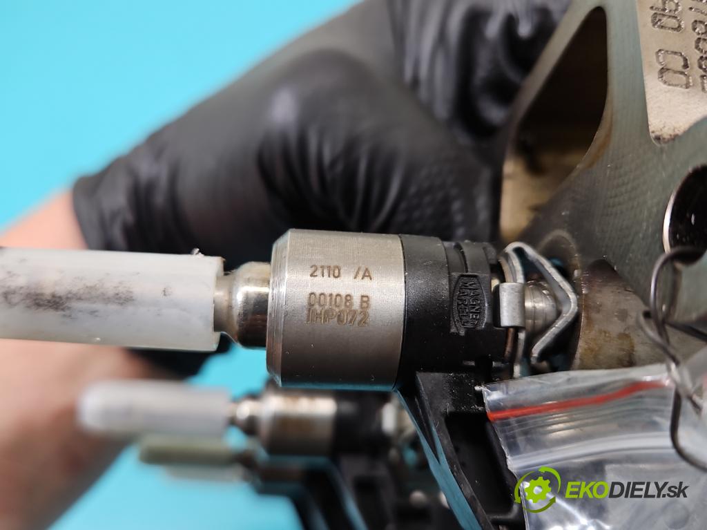 Vw Tiguan I 2007-2016 1.4 TSI 150 HP manual 110 kW 1390 cm3 5- vstrek 03C906036F (Vstrekovač paliva)